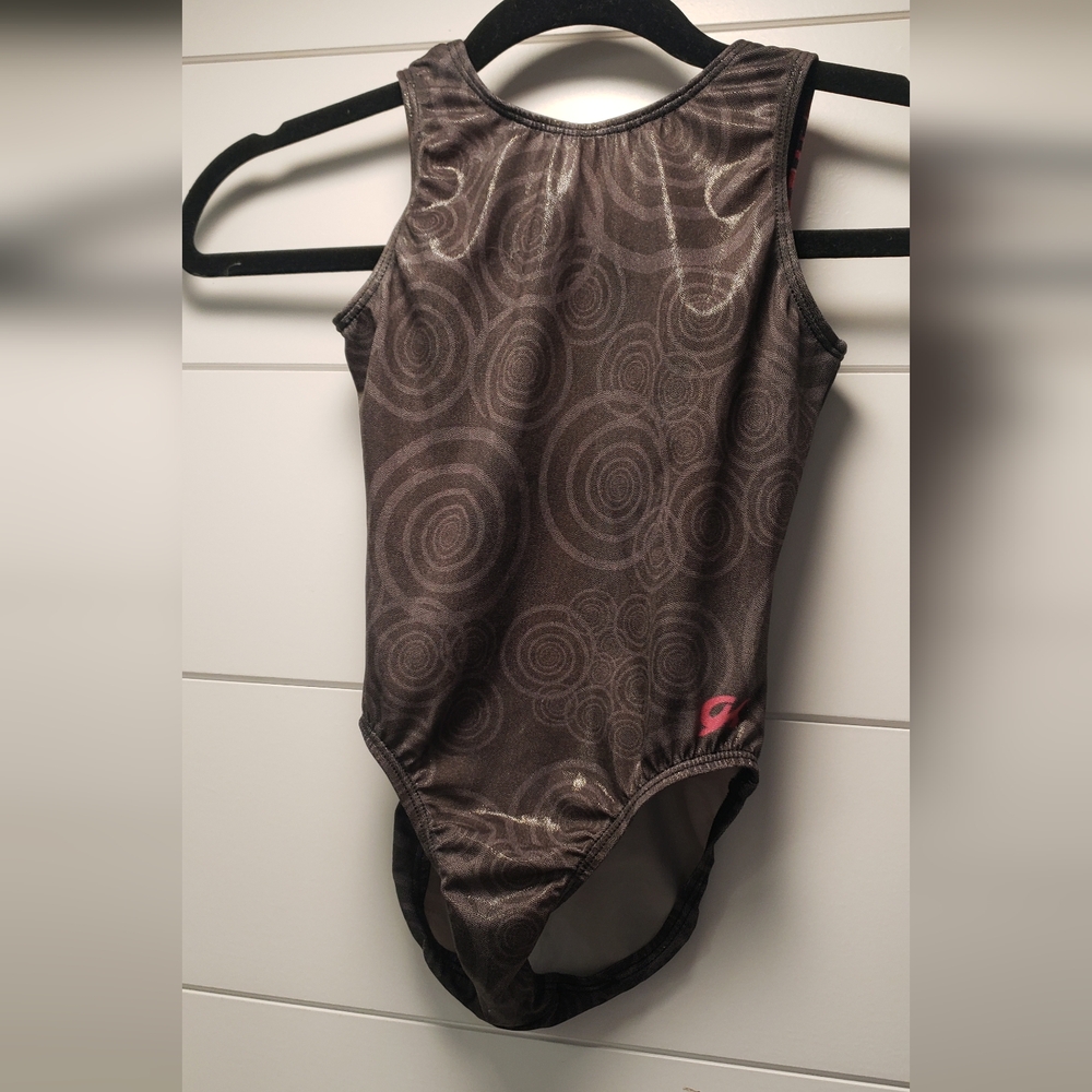 GK gymnastics leotard